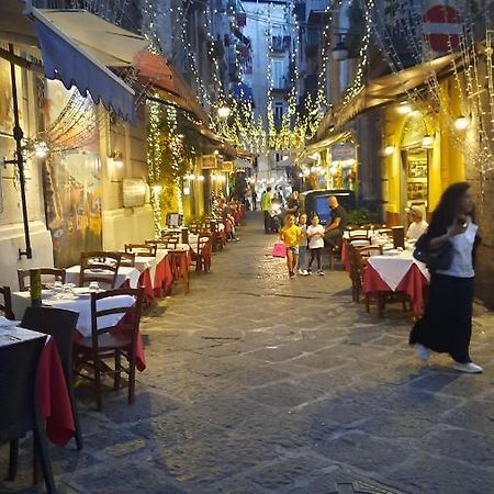 White Home Quartieri Spagnoli Neapol Exteriér fotografie
